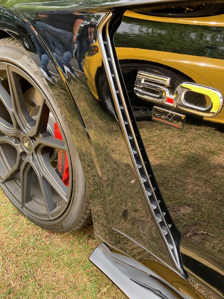 Abbes Design Kotflügelaufsatz links und rechts für Mustang 6